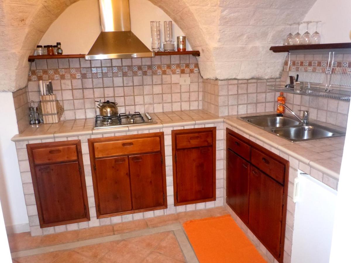Casa Josephina - Three Level Stone Home With Balcony, 2 Roof Terraces & Sea Views أوستوني المظهر الخارجي الصورة